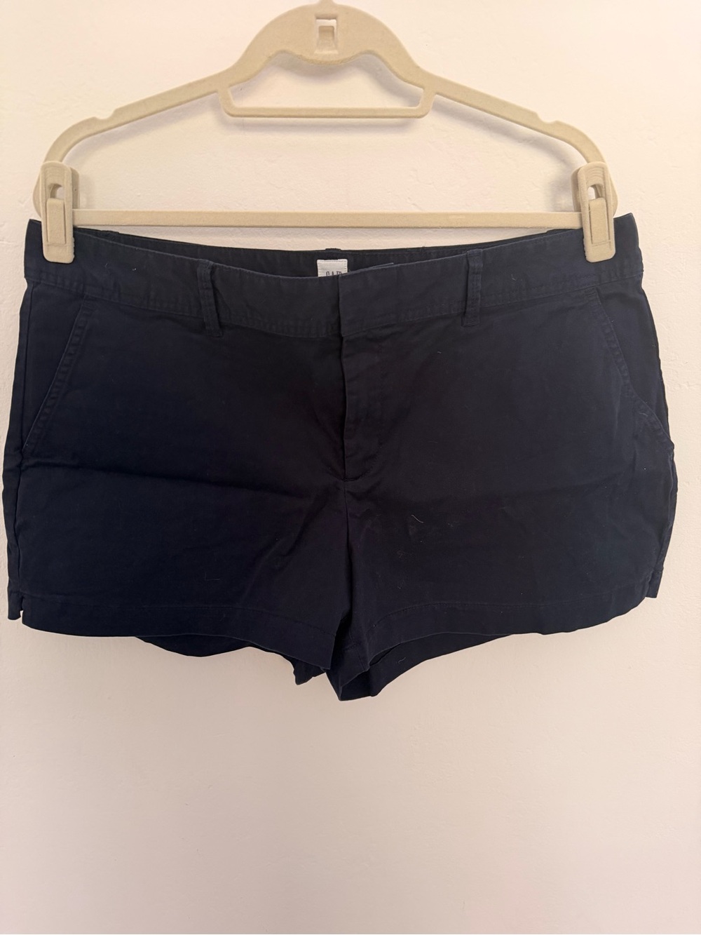 GAP Women's Navy High-Rise Cotton Shorts